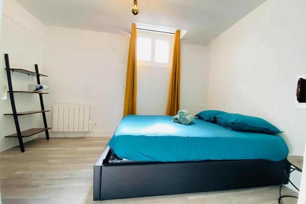 Appartement Cosy Avec Jardin Chaleureux Laon Ngoại thất bức ảnh